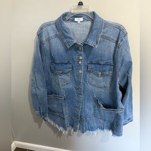 Westbound Jean Jacket Women Medium  Blue Size 2X Frayed Bottom‎ Distressed